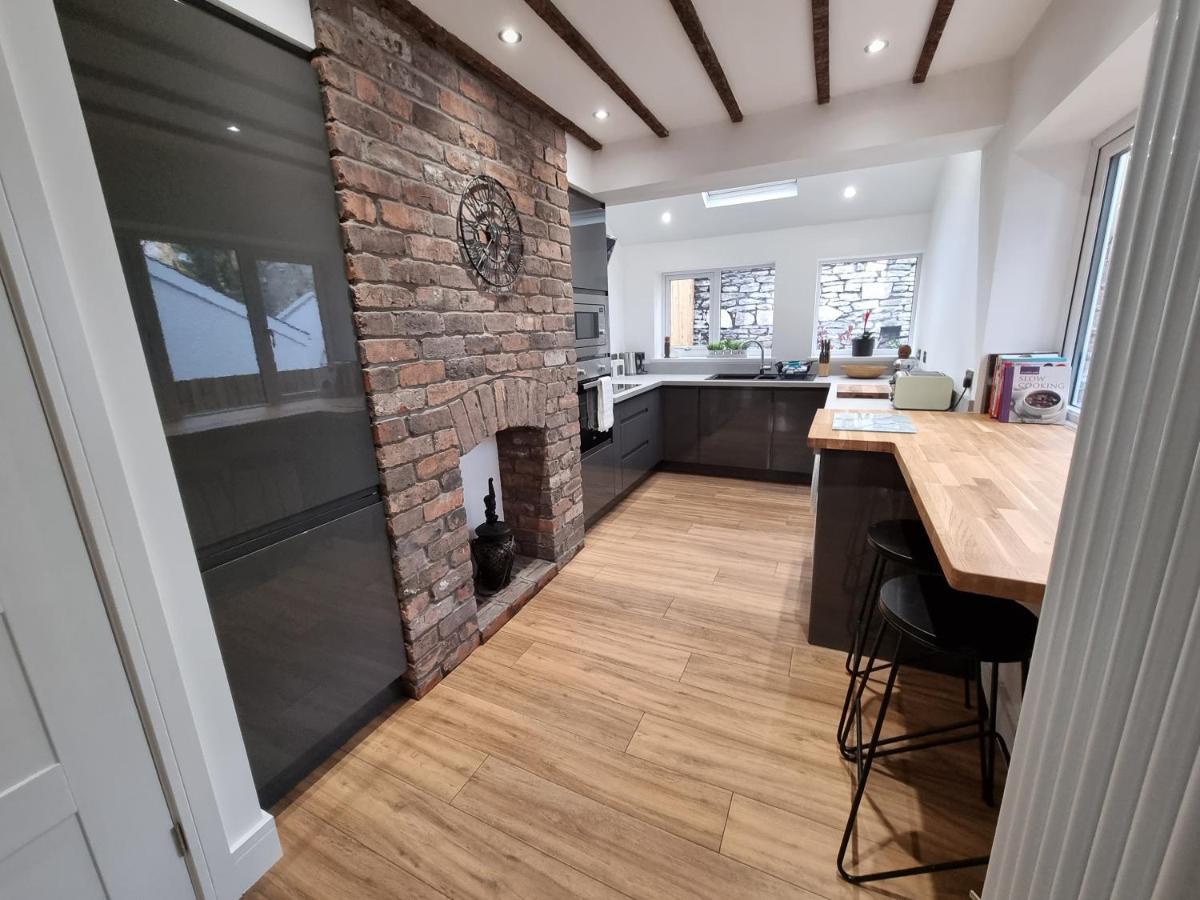 Villa Hill View à Abertillery Extérieur photo